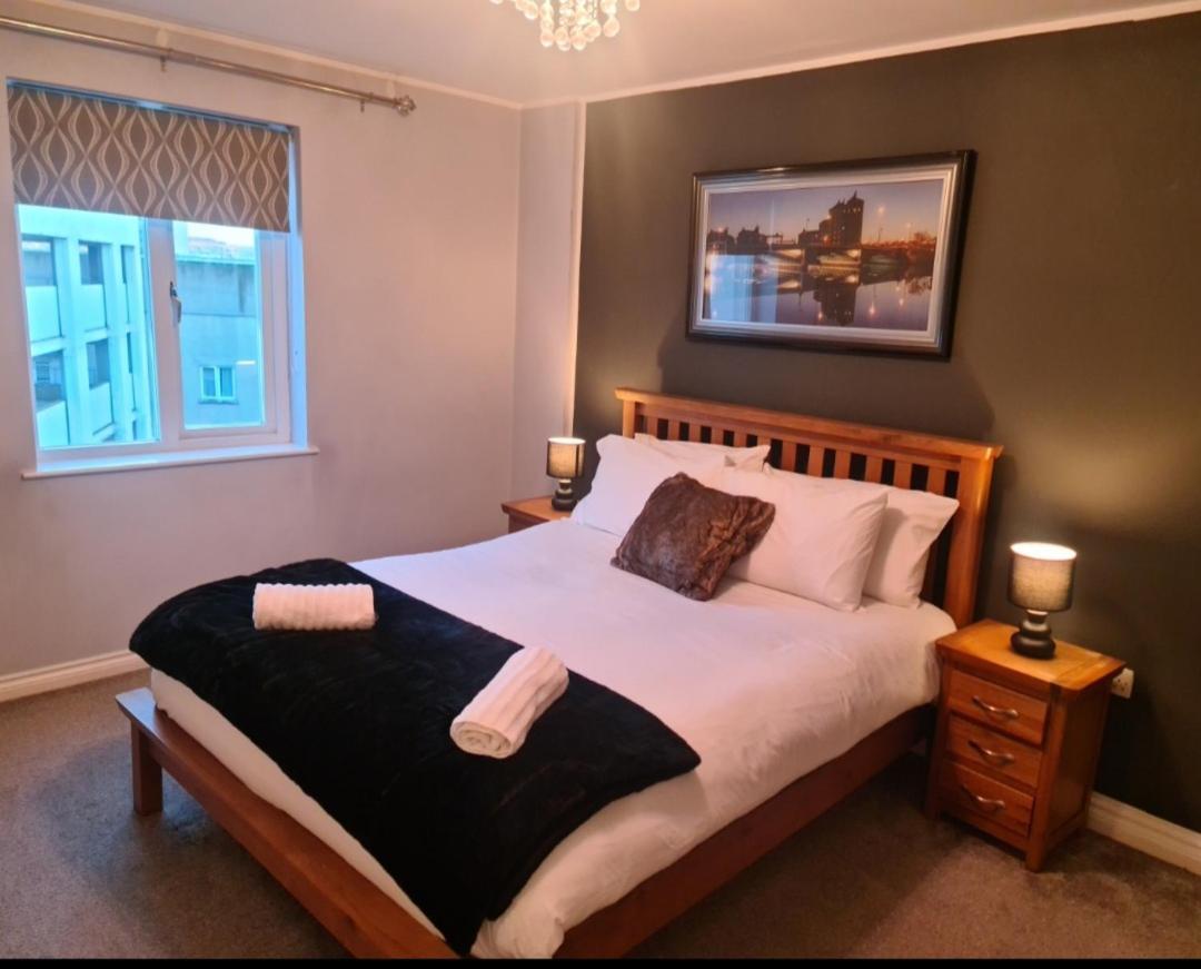 City Centre Top Floor Apartment In Belfast City Centre ภายนอก รูปภาพ